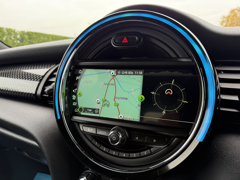 Used MINI Hatch 2018 for sale - 76637894: Photo 19