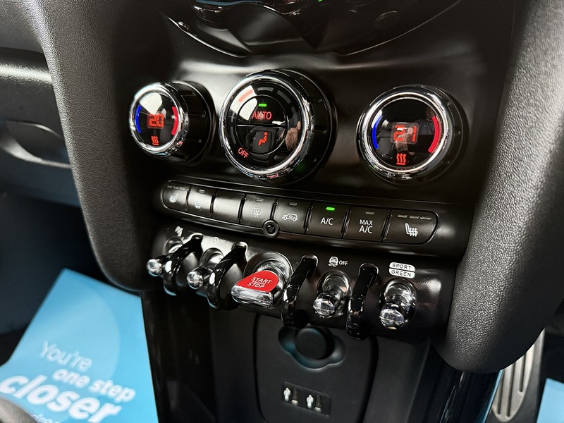 Used MINI Hatch 2018 for sale - 76637894: Photo 23