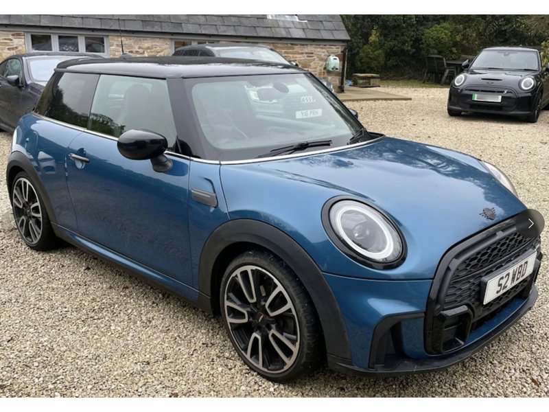 Used MINI Hatch 2021 for sale - 76736446: Photo 1