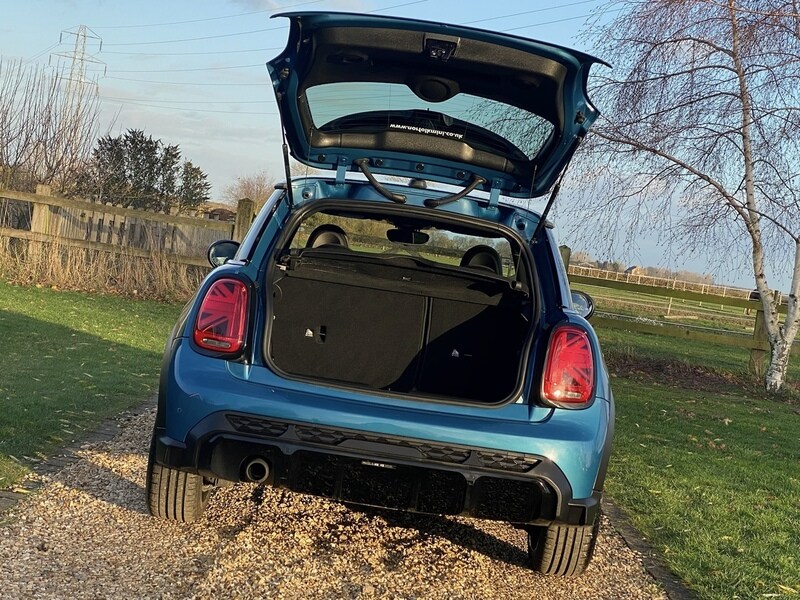 Used MINI Hatch 2021 for sale - 76736446: Photo 12