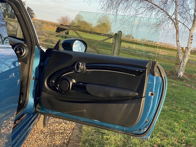 Used MINI Hatch 2021 for sale - 76736446: Photo 24