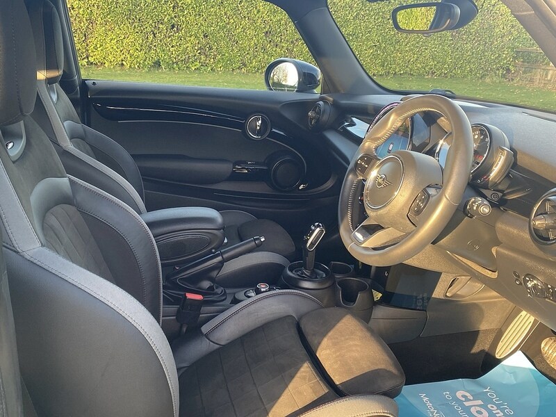 Used MINI Hatch 2021 for sale - 76736446: Photo 26