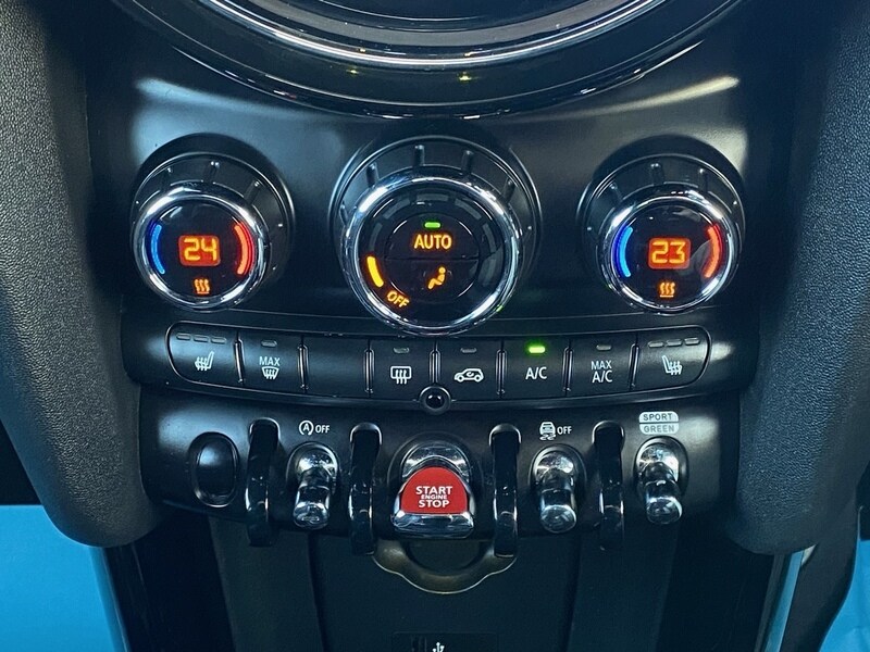 Used MINI Hatch 2021 for sale - 76736446: Photo 31