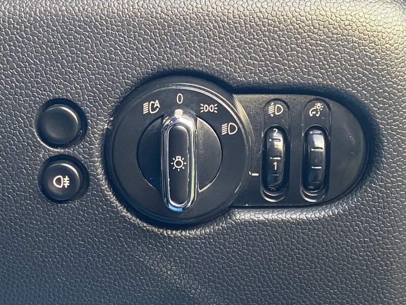 Used MINI Hatch 2021 for sale - 76736446: Photo 37