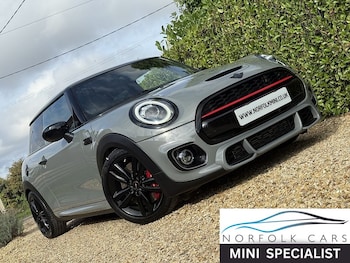 Used MINI Hatch 2019 for sale - 76637891: Photo