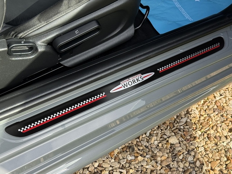 Used MINI Hatch 2019 for sale - 76637891: Photo 24