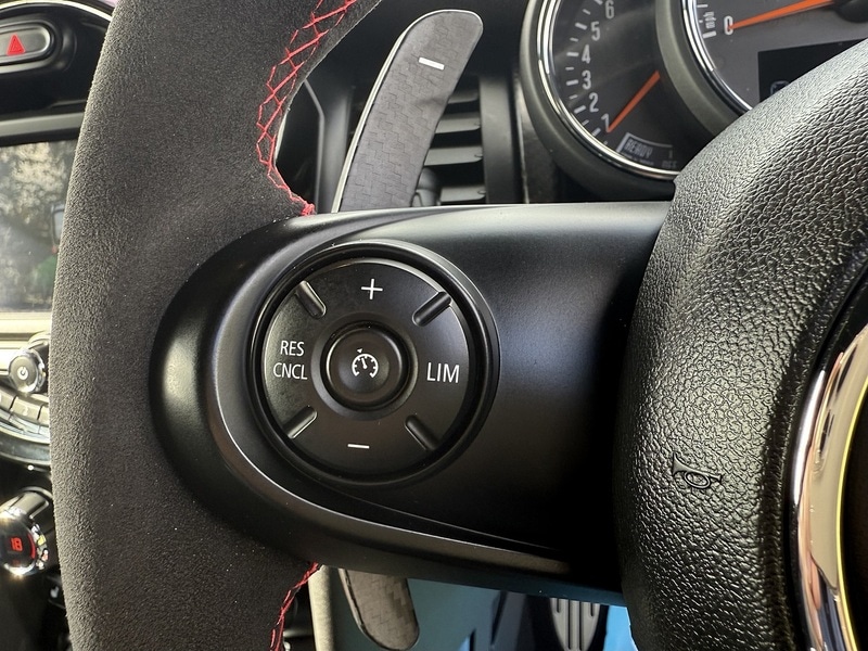 Used MINI Hatch 2019 for sale - 76637891: Photo 27