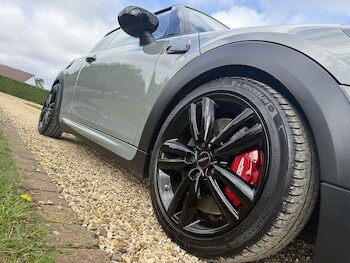 Used MINI Hatch 2019 for sale - 76637891: Photo