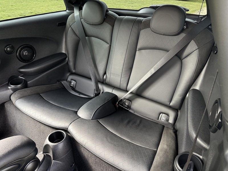 Used MINI Hatch 2019 for sale - 76637891: Photo 31