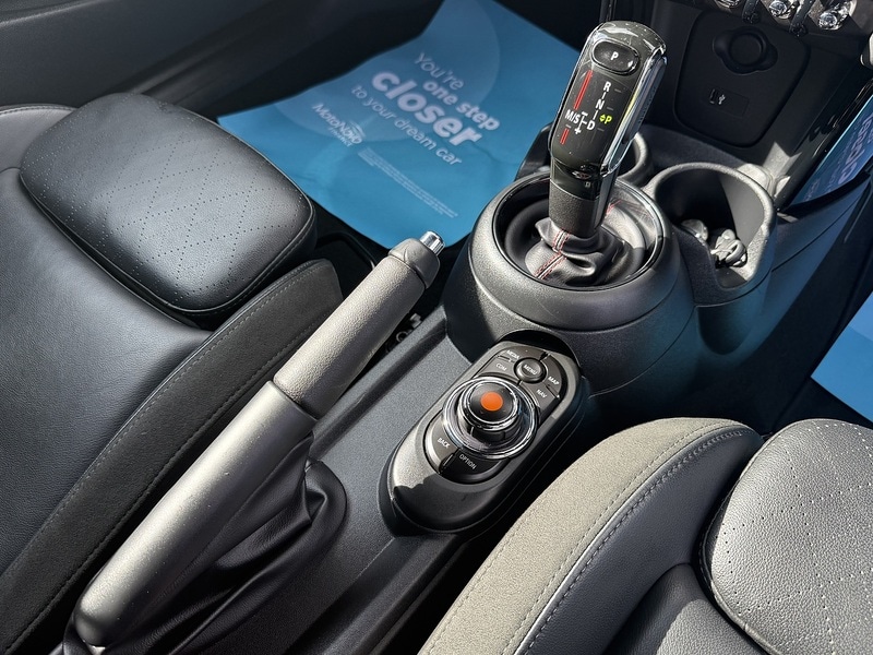 Used MINI Hatch 2019 for sale - 76637891: Photo 35