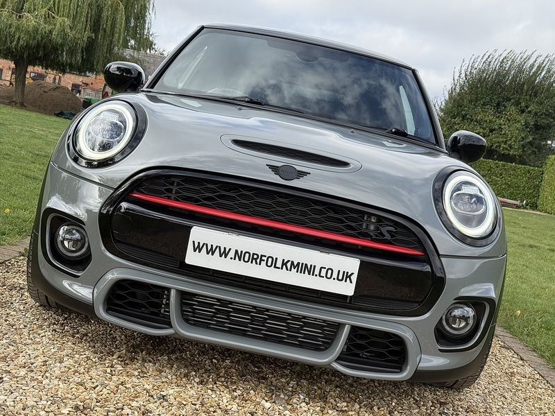 Used MINI Hatch 2019 for sale - 76637891: Photo 6