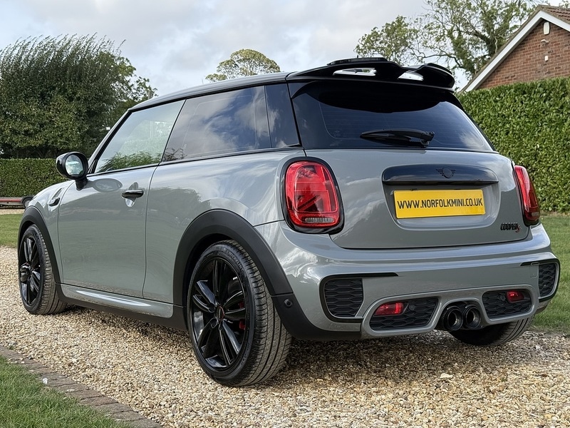 Used MINI Hatch 2019 for sale - 76637891: Photo 8