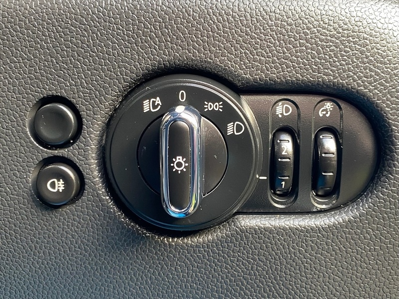 Used MINI Hatch 2022 for sale - 76637900: Photo 32