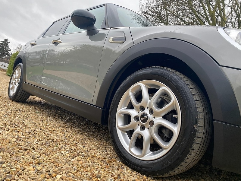 Used MINI Hatch for sale - 78107309: Photo 2