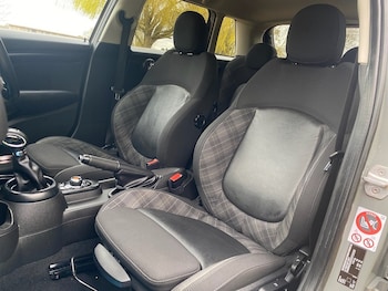 Used MINI Hatch 2017 for sale - 78107309: Photo