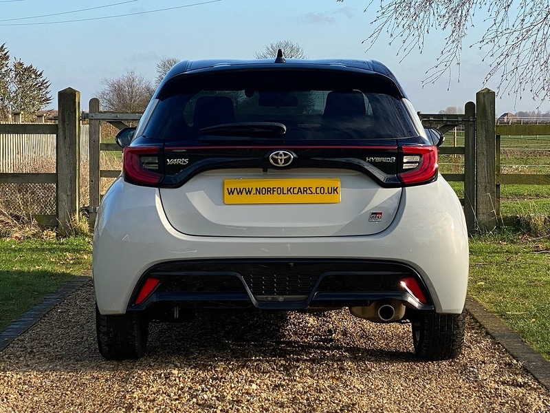 Used Toyota Yaris 2022 for sale - 76853361: Photo 11