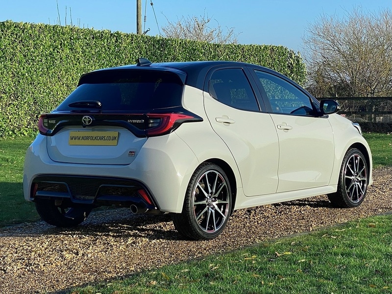 Used Toyota Yaris 2022 for sale - 76853361: Photo 13