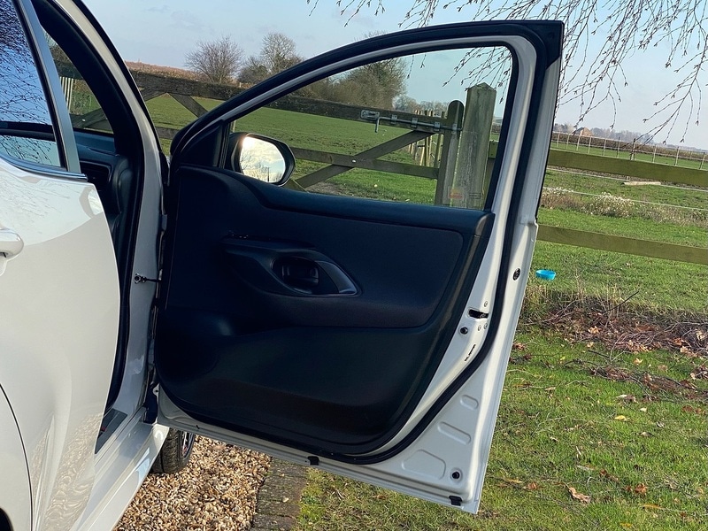 Used Toyota Yaris 2022 for sale - 76853361: Photo 23