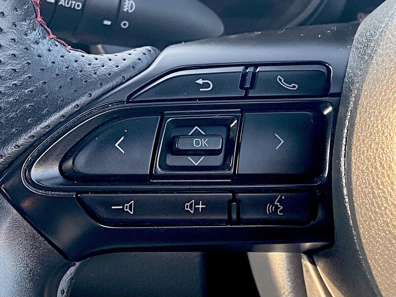 Used Toyota Yaris 2022 for sale - 76853361: Photo 27