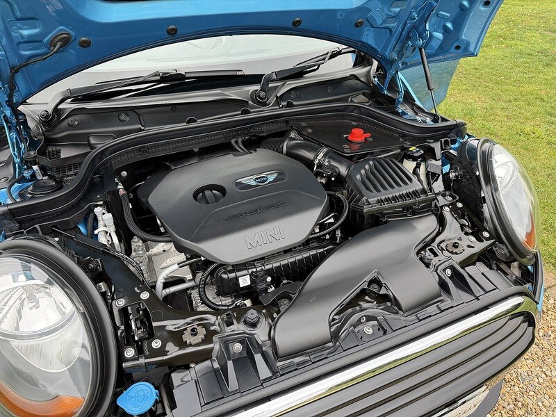 Used MINI Convertible 2017 for sale - 76637905: Photo 17