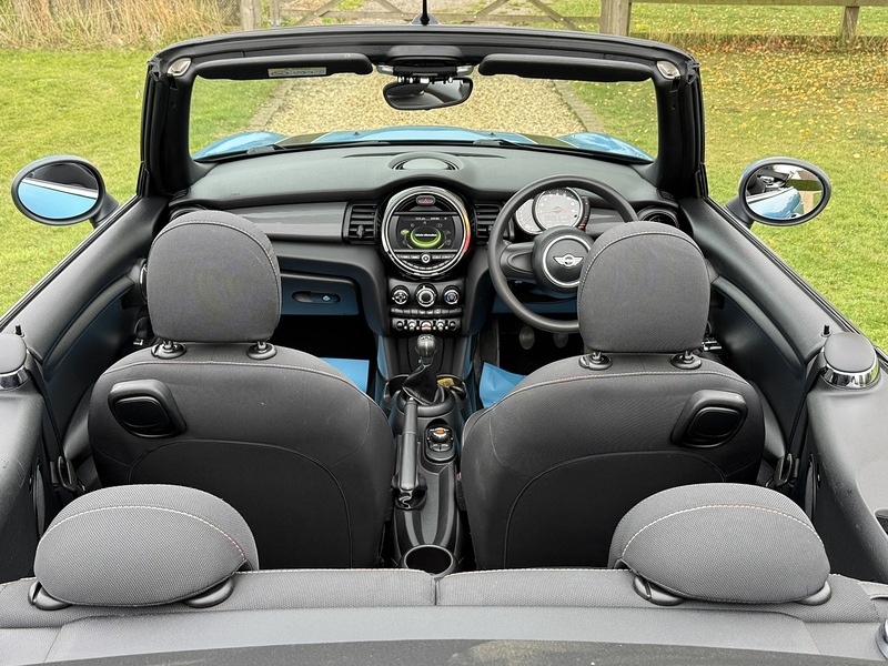 Used MINI Convertible 2017 for sale - 76637905: Photo 19