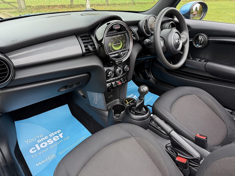 Used MINI Convertible 2017 for sale - 76637905: Photo 3