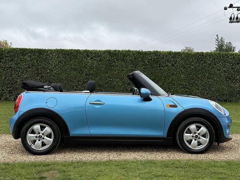 Used MINI Convertible 2017 for sale - 76637905: Photo 36