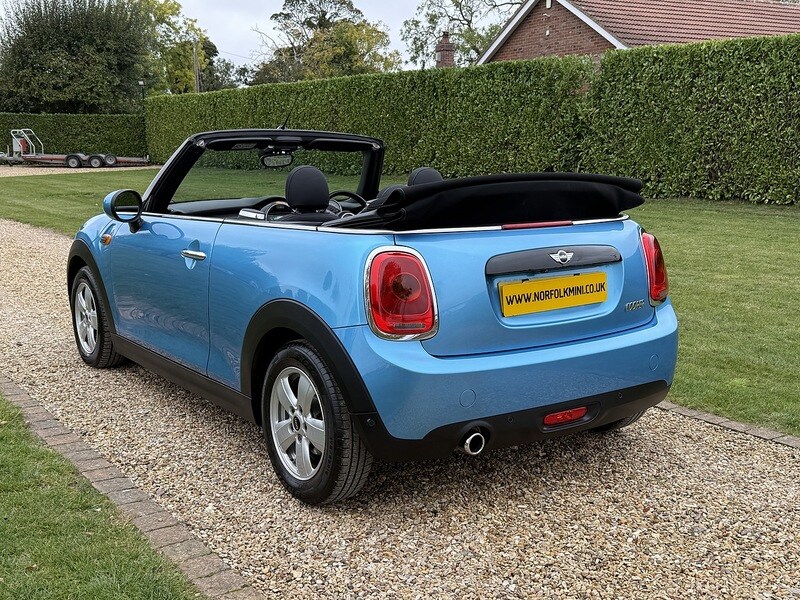 Used MINI Convertible 2017 for sale - 76637905: Photo 4