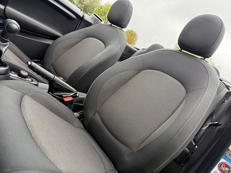 Used MINI Convertible 2017 for sale - 76637905: Photo 9