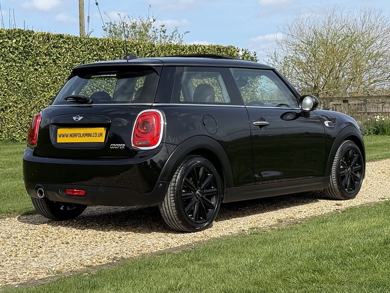 Used MINI Hatch 2018 for sale - 78201332: Photo 13