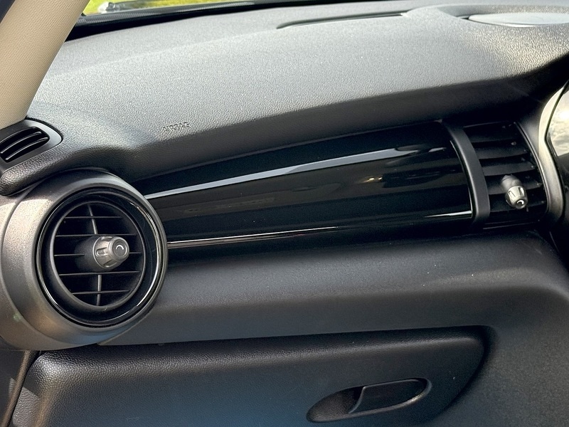 Used MINI Hatch 2018 for sale - 78201332: Photo 29