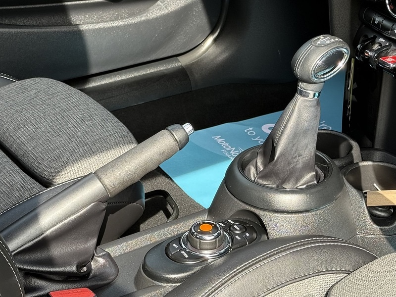 Used MINI Hatch 2018 for sale - 78201332: Photo 30