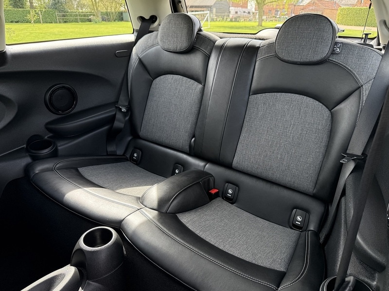 Used MINI Hatch 2018 for sale - 78201332: Photo 36