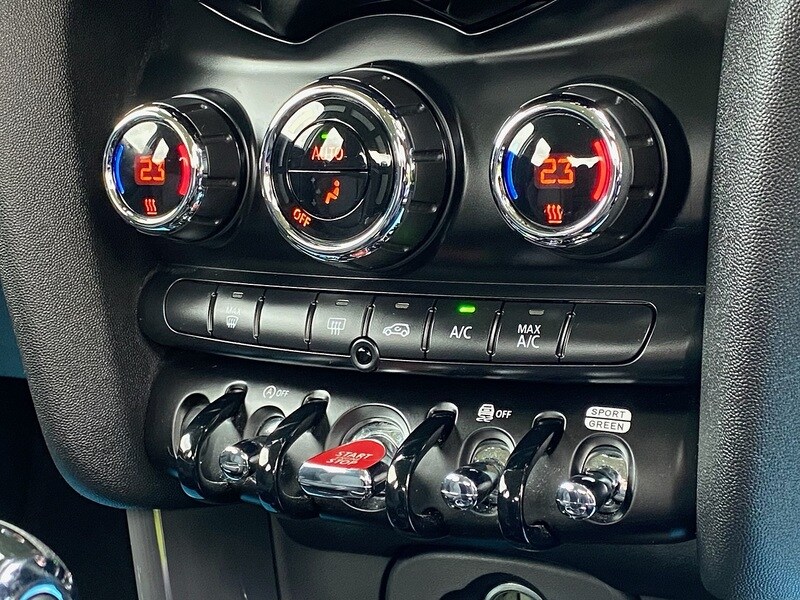 Used MINI Hatch 2018 for sale - 76637903: Photo 29