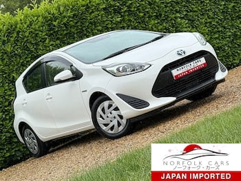 Used Toyota Aqua 2019 for sale - 79806746: Photo