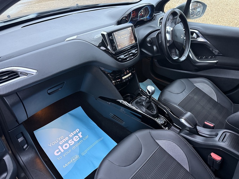 Used Peugeot 2008 2018 for sale - 77303207: Photo 3