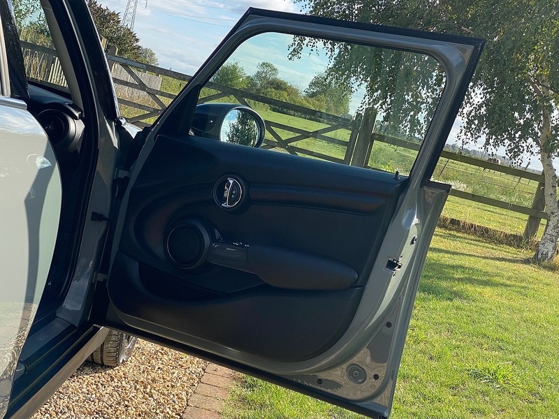 Used MINI Hatch 2020 for sale - 76637906: Photo 20