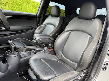 Used MINI Hatch 2019 for sale - 78710319: Photo