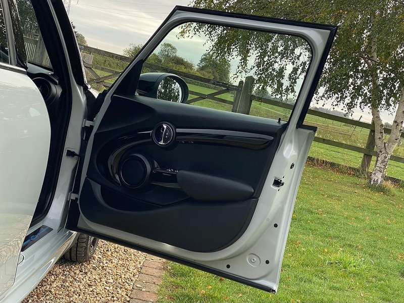 Used MINI Hatch 2020 for sale - 76637898: Photo 21