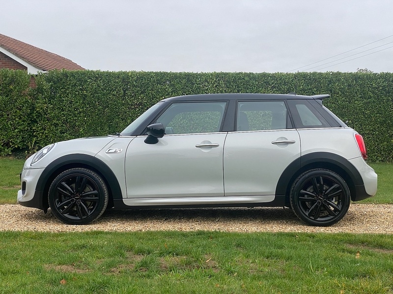 Used MINI Hatch 2020 for sale - 76637898: Photo 44