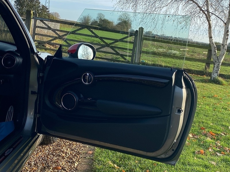 Used MINI Hatch 2017 for sale - 76934910: Photo 24