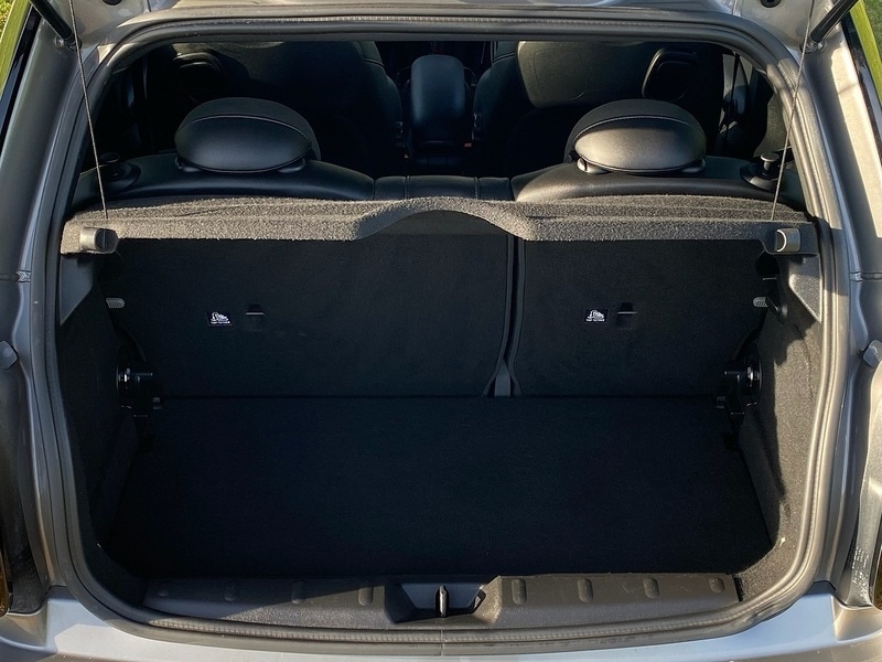 Used MINI Hatch 2017 for sale - 76934910: Photo 37