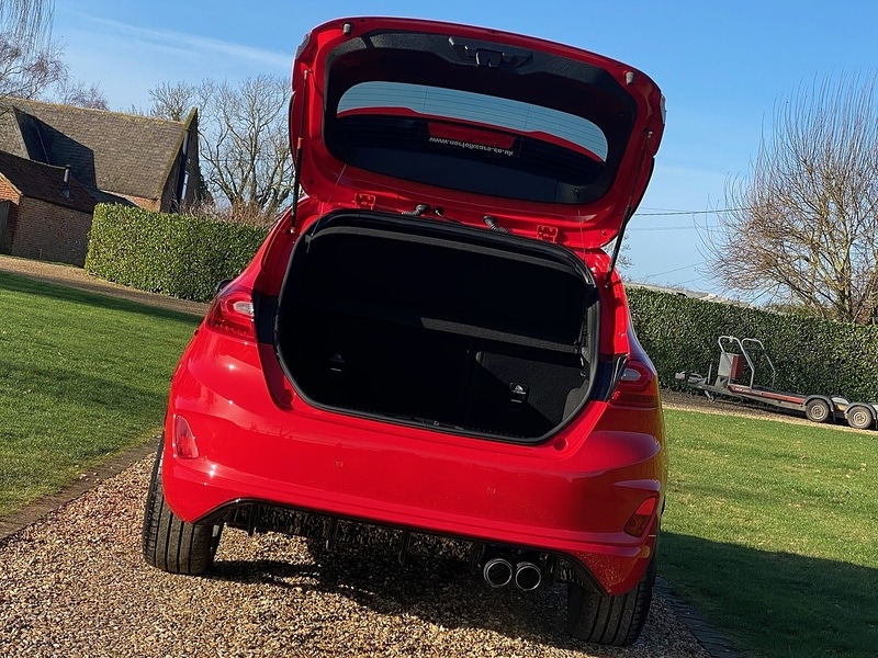 Used Ford Fiesta 2018 for sale - 77584099: Photo 11