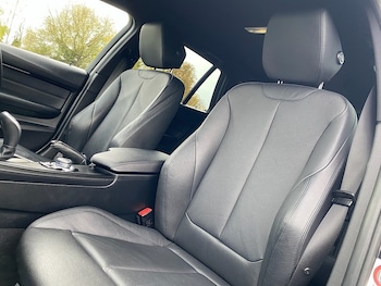 Used BMW 3 Series 2017 for sale - 76637895: Photo