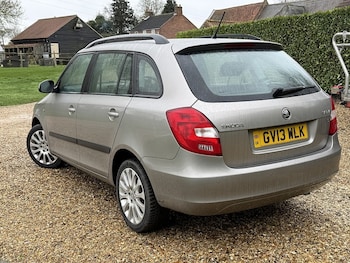 Used Skoda Fabia 2013 for sale - 77689220: Photo