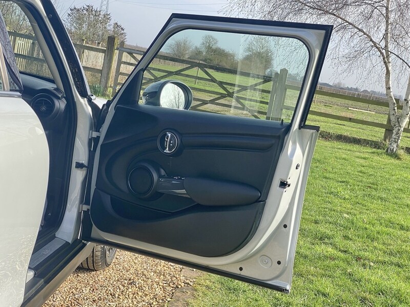 Used MINI Hatch 2018 for sale - 77494384: Photo 23