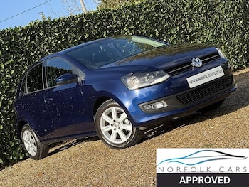 Used Volkswagen Polo 2013 for sale - 76637899: Photo