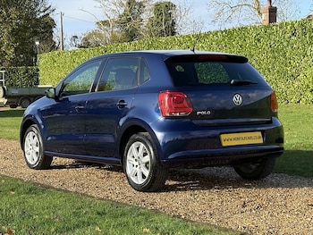 Used Volkswagen Polo 2013 for sale - 76637899: Photo