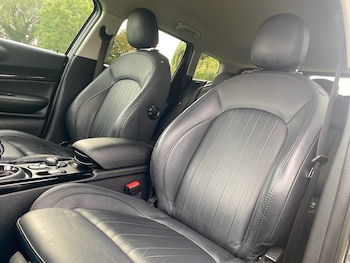 Used MINI Clubman 2019 for sale - 76637896: Photo