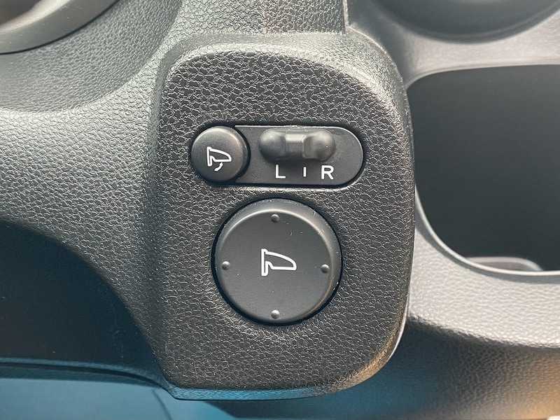 Used Honda Jazz 2010 for sale - 76637887: Photo 23